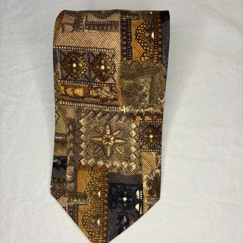 JEREMY BOSTON Company 100% Silk Sandwasher Mens Necktie Tan Blue Classic